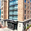 Courtyard by Marriott Richmond Downtown