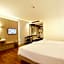 Lee Gardens Plaza Hotel