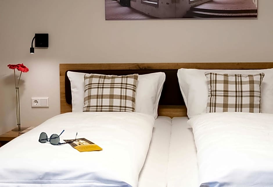 Klostergasthof Heidenheim - Hotel Garni