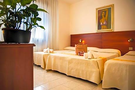 Small Quadruple Room