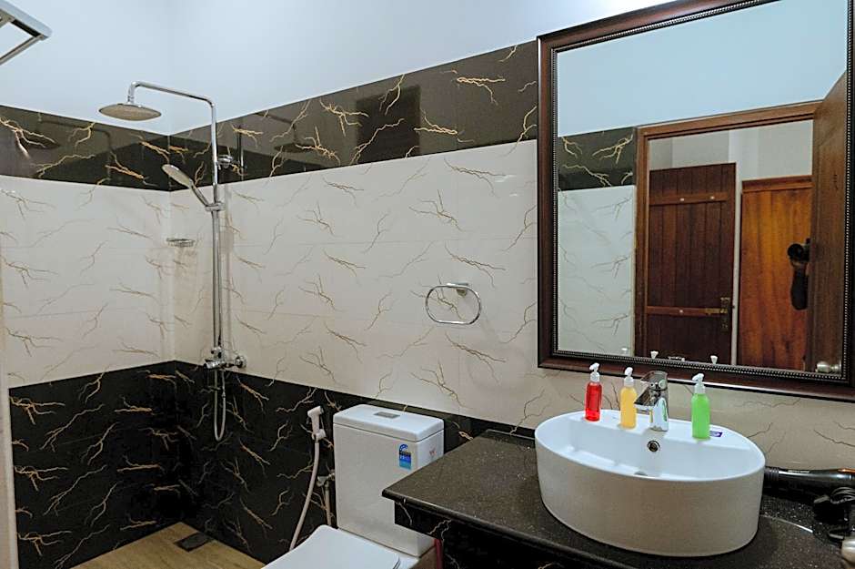 PRINCE BEACH HOTEL BENTOTA
