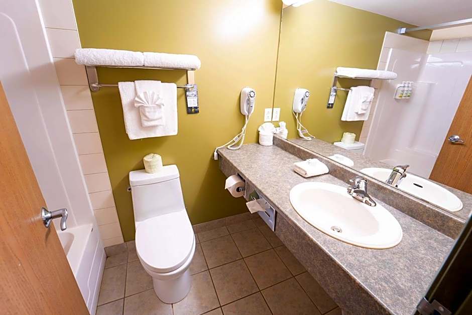 Super 8 by Wyndham Amherst NS