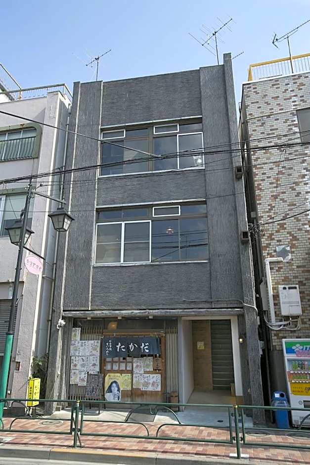 Yawp! Backpackers - Hostel