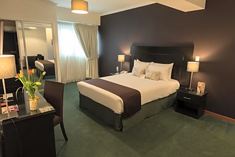 Double premium queen bed