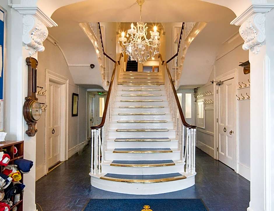 Royal London Yacht Club