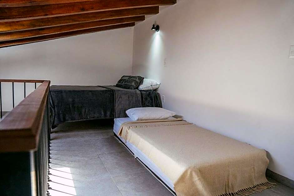 Casa Nachig - 1 a 12 Hu¿edes