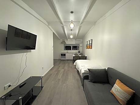 One-Bedroom Suite