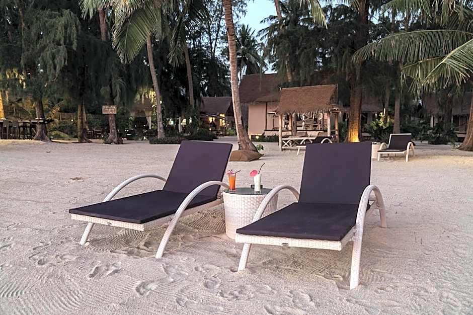 Angkana Bungalows adults only