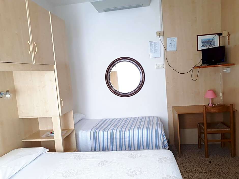 Hotel Villa Dina