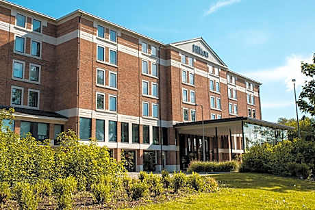 Hilton London Heathrow Airport Terminal 5