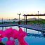 Sunrock Hotel & Suites
