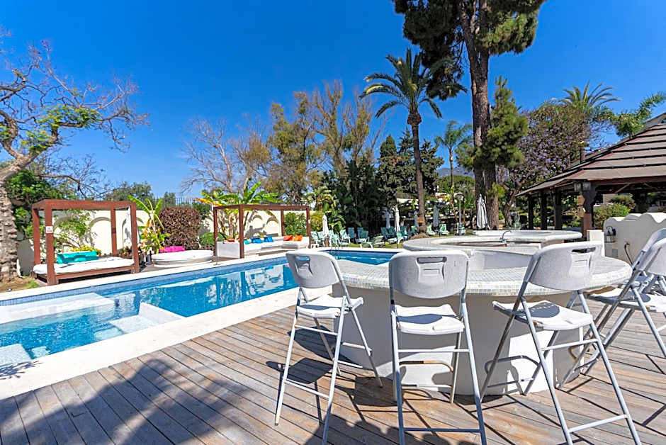 CASADELMAR Marbella 23 APARTAMENTOS VACACIONALES