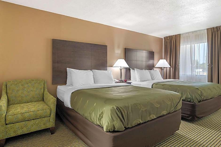 Quality Inn McDonough Atlanta South