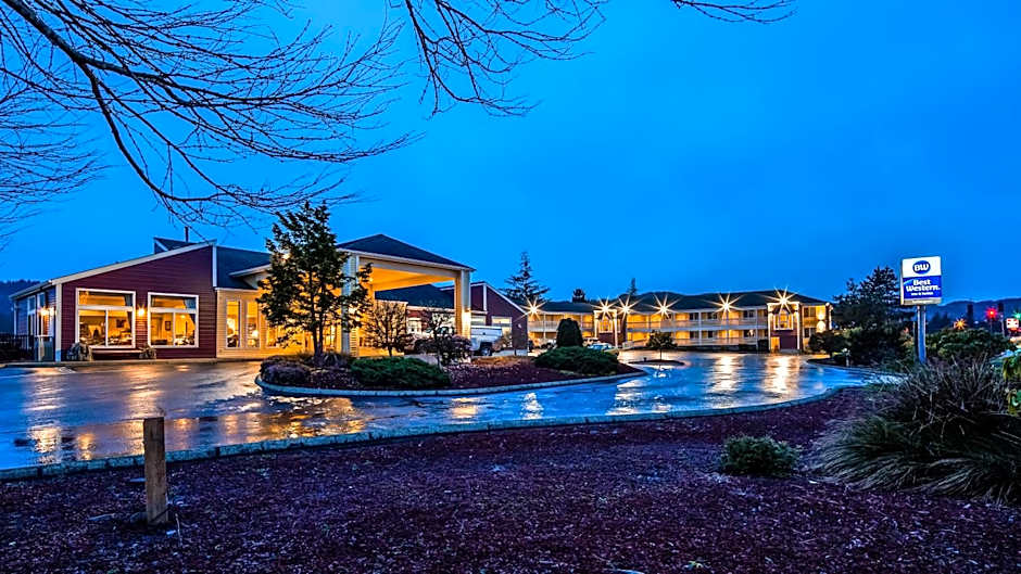 Best Western Salbasgeon Inn & Suites Of Reedsport