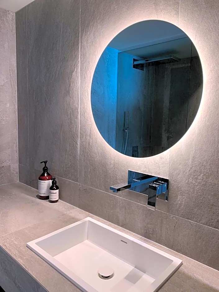 HOTEL SANGSANG & Private Sang Sang Pool Villa
