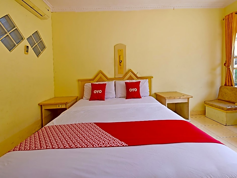 OYO 3722 Hotel Mutiara