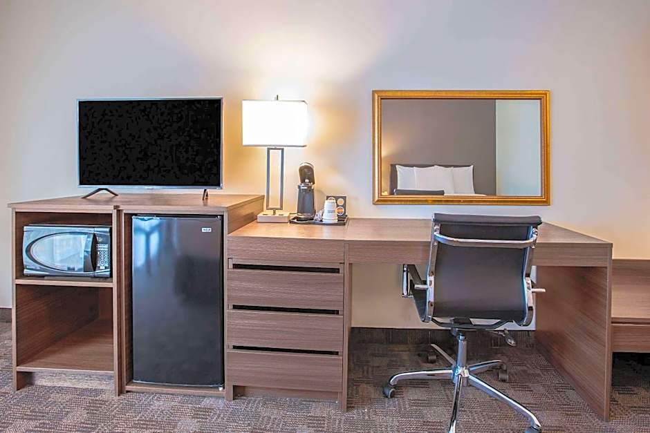 Days Inn by Wyndham Sudbury & Conference Centre