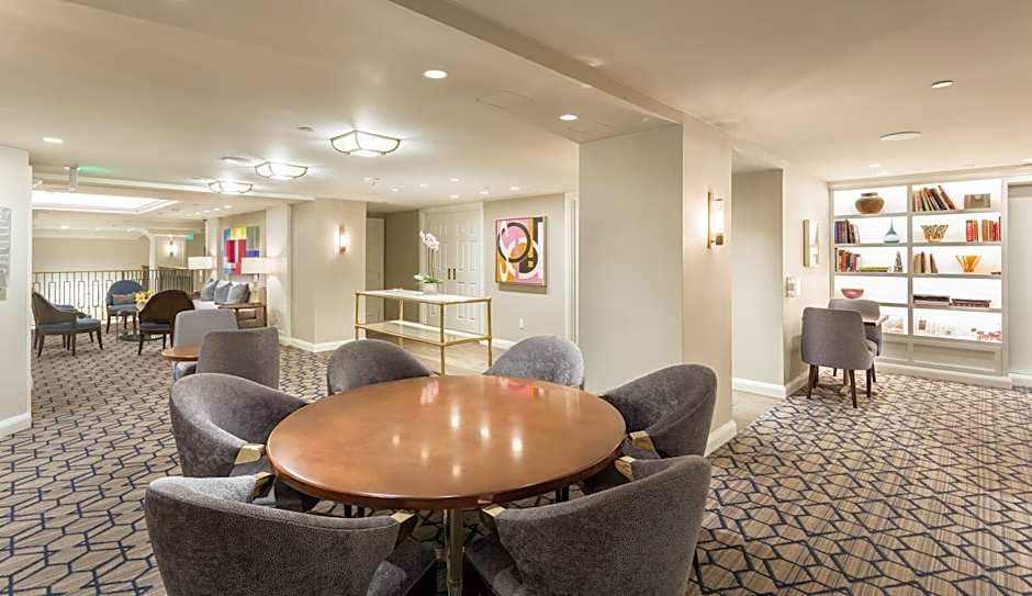 The Lancaster Hotel