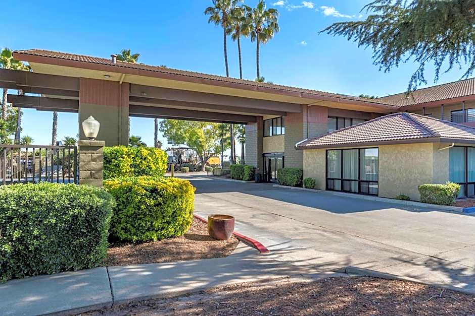 Best Western Orchard Inn