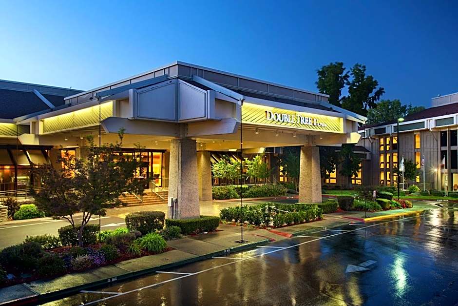 DoubleTree By Hilton Sacramento