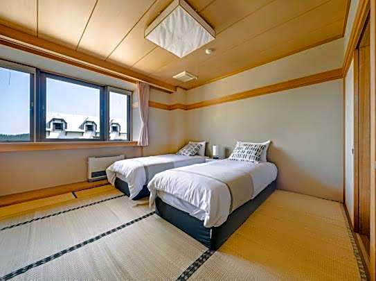 Red Fox Lodge Myoko