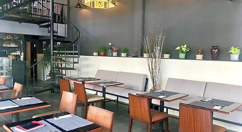 The Beach Cha Am Guest House