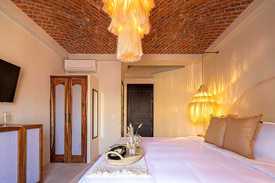 HOLT Hotel del Pueblito