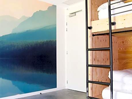 4-Bed Mixed Dormitory Room