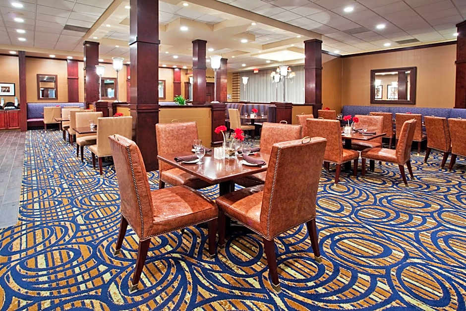 Ramada by Wyndham Cleveland Independence