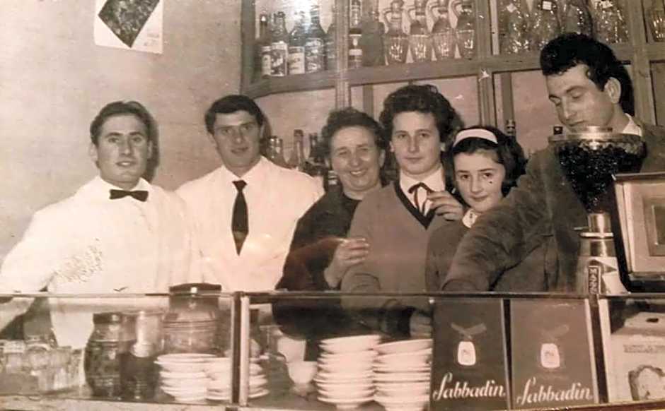 Hotel Pizzeria Ristorante "Al Leone"
