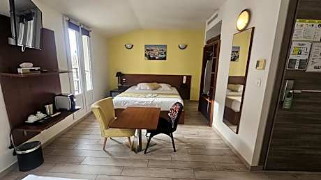 Suite Room with balcony 4 people