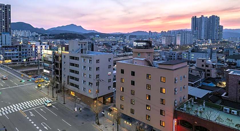 H-AVENUE Hotel NamChuncheon