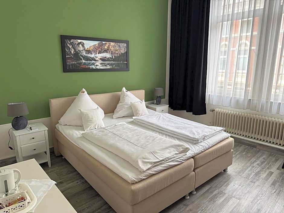 Hotel Alpha