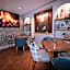 Elphinstone Hotel