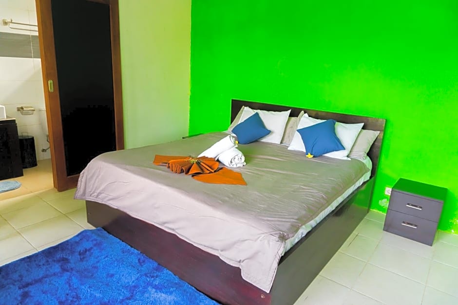 Lovina Vibes Hotel