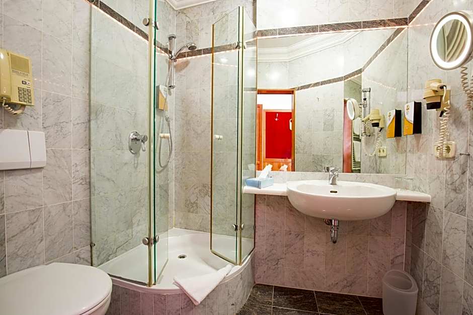 AAAA Hotelwelt KÜBLER