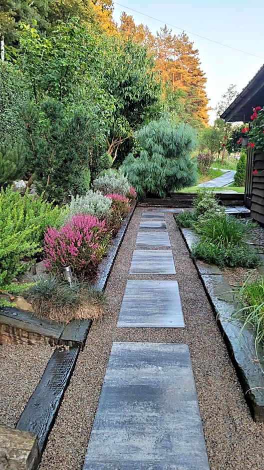 DOMEK NA GÓRACH z GORĄCĄ BALIĄ i SAUNĄ