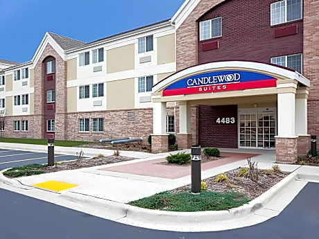 Candlewood Suites Milwaukee Brown Deer Hotel By IHG