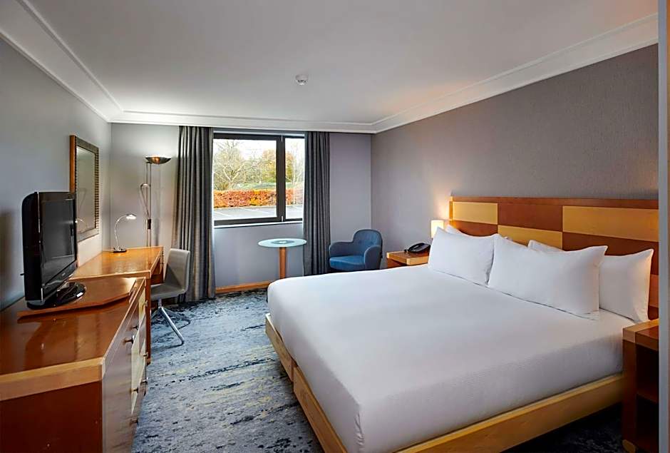 DoubleTree by Hilton Swindon