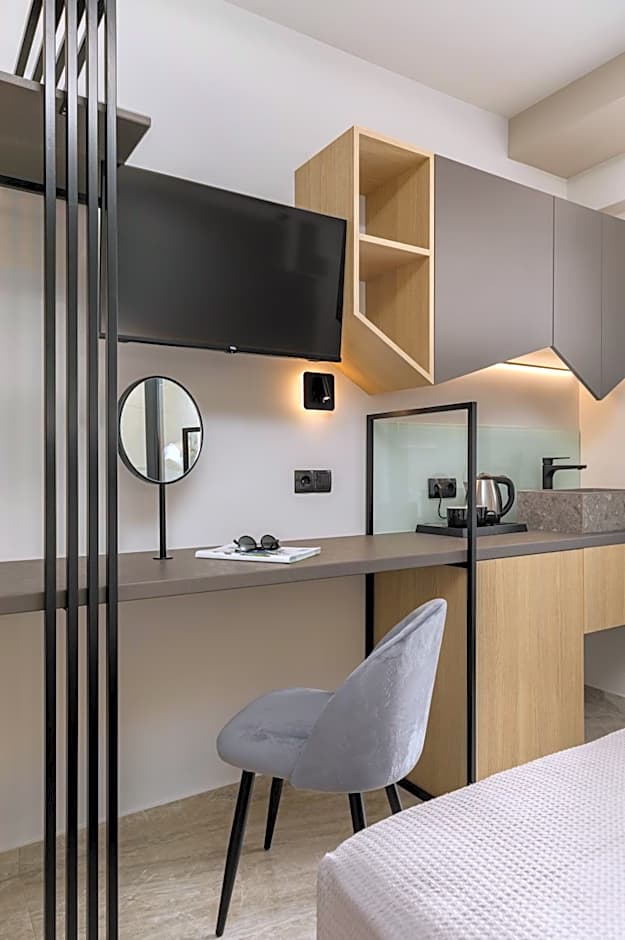 Costa De Luxe Suites