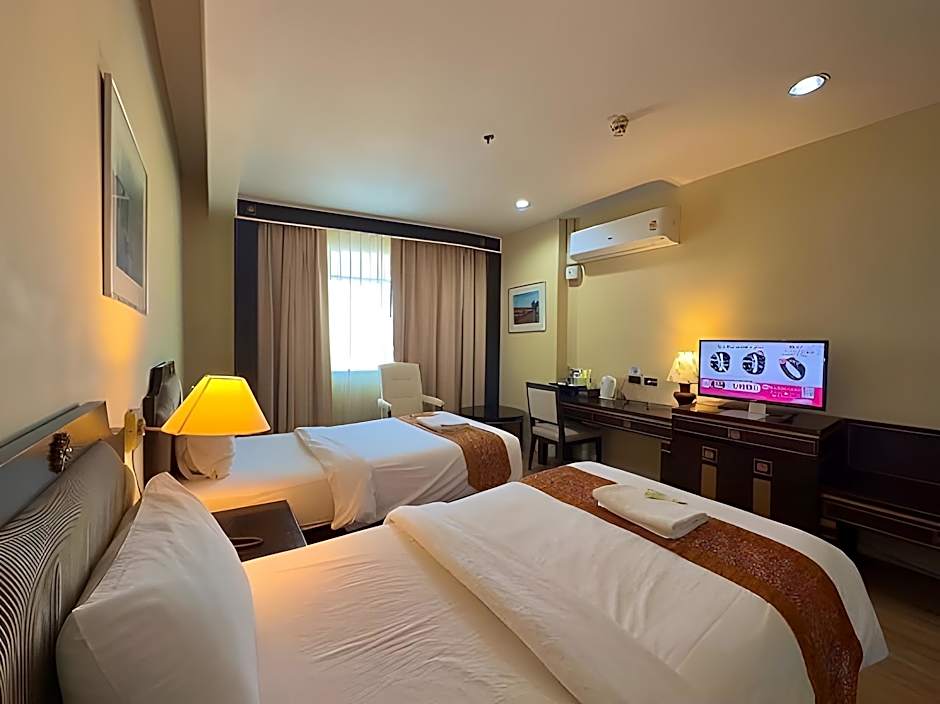 Wangchan Riverview Hotel