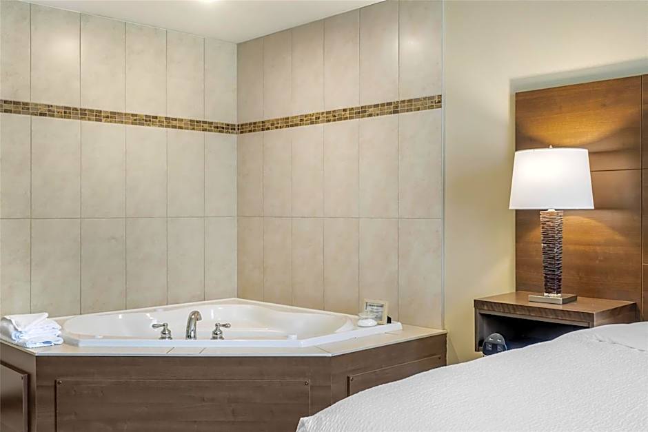 Best Western Plus Bridgewater Hotel & Convention Centre