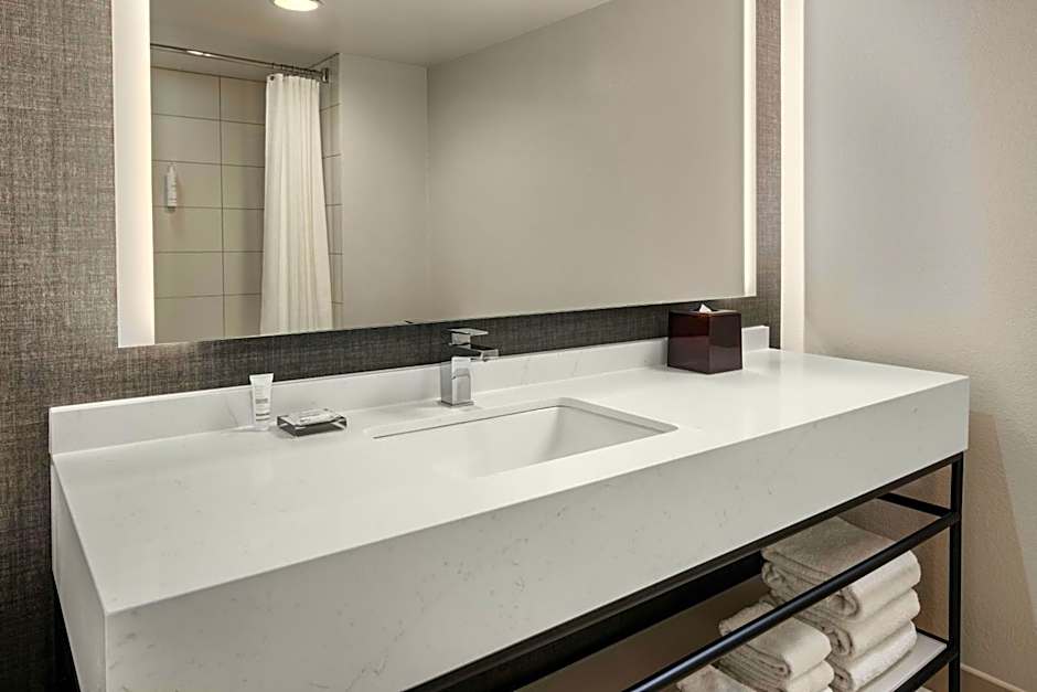 Bloomington-Normal Marriott Hotel & Conference Center