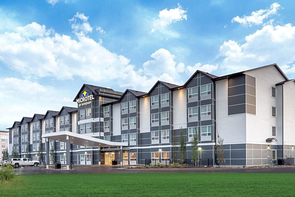 Microtel Inn & Suites by Wyndham Fort McMurray
