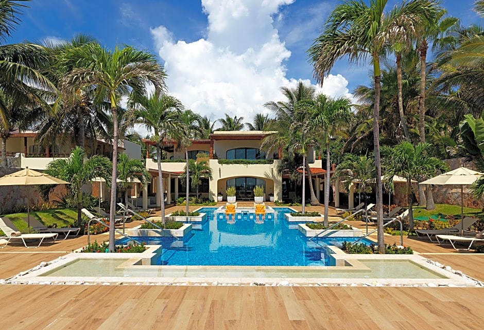Azul Villa Casa del Mar by Karisma