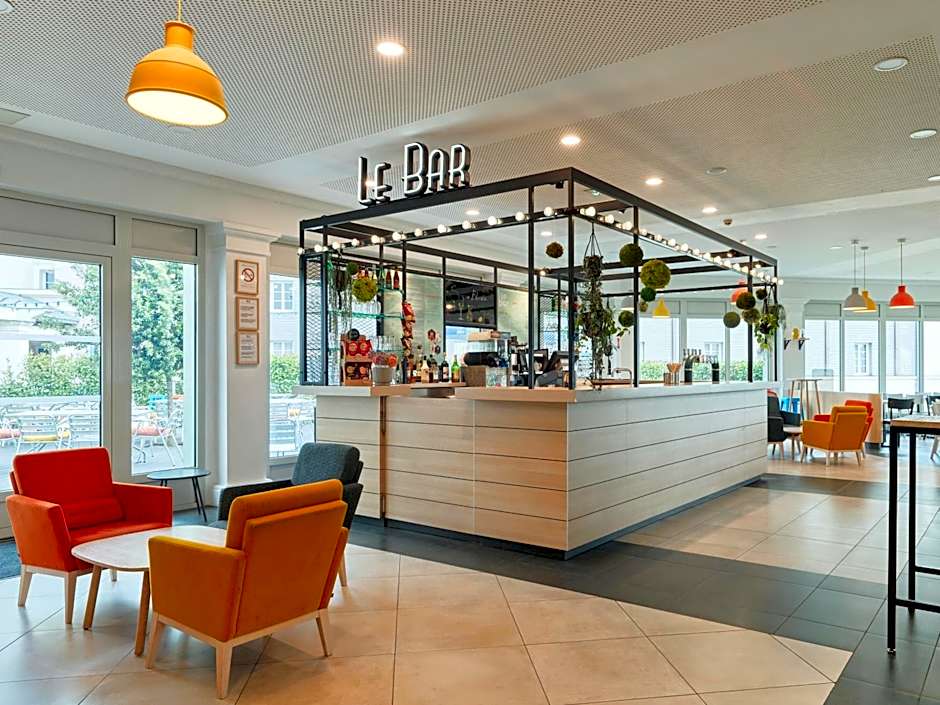B&B HOTEL près de Disneyland Paris