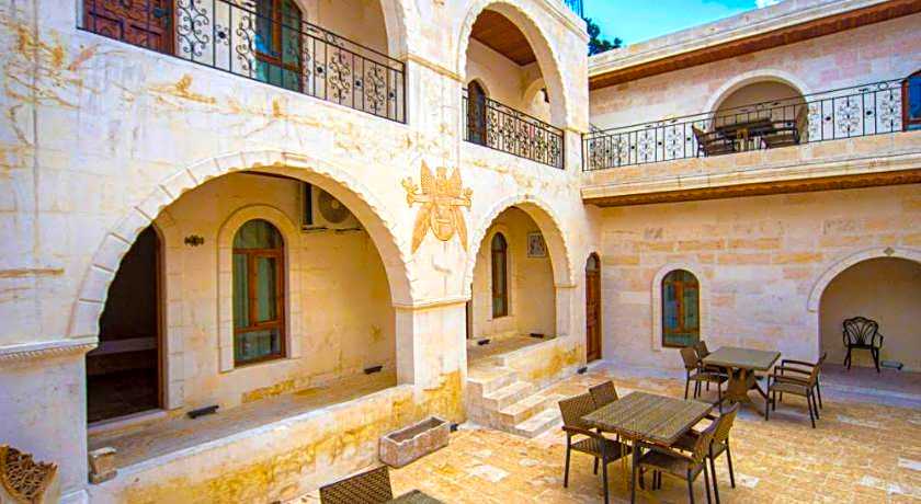 Palmyra Boutique Hotel