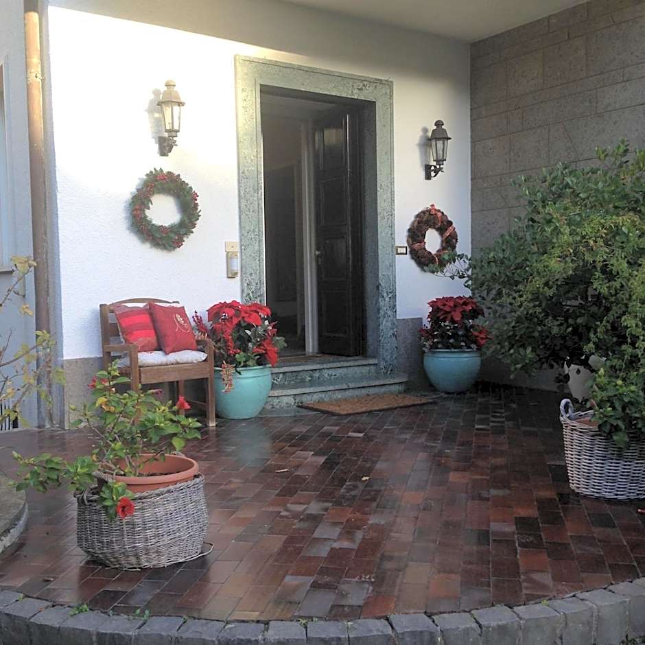 La Gaura Guest House