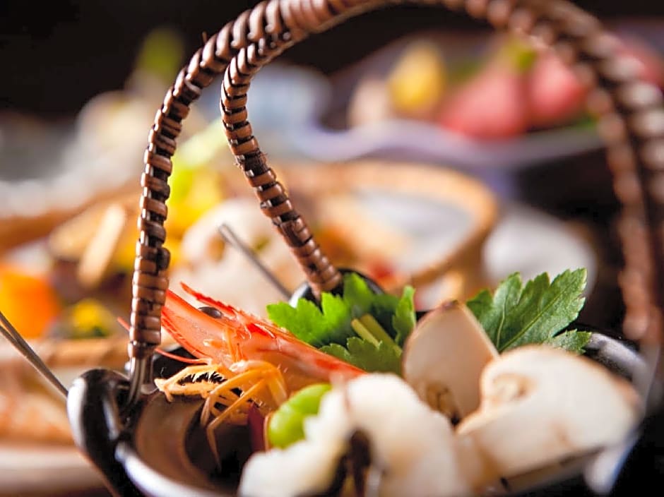 Yufuin Kutsurogi No Yado Nanakawa