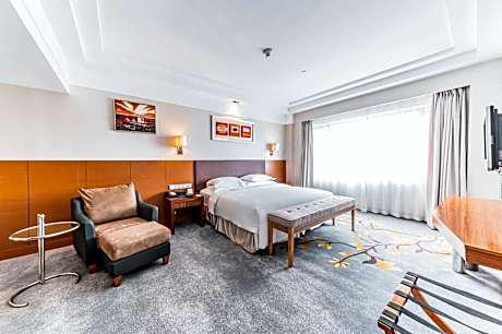 One-Bedroom Suite